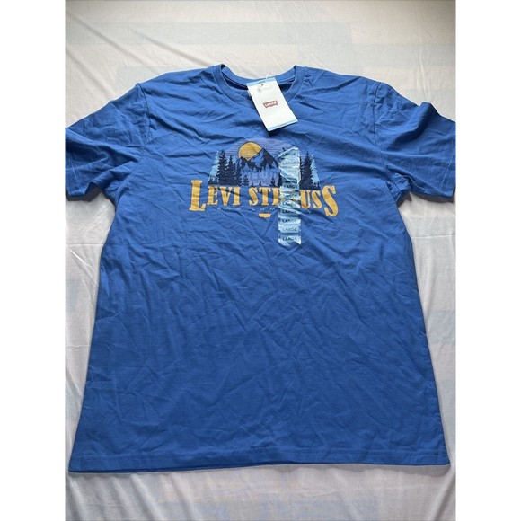 Levi&apos;s Other - Levi's Levi Strauss & Co  T Shirt Mountain Graphic Sapphire Blue NEW  Size Large
